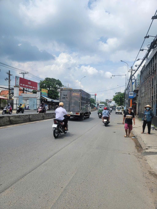 🆘Mặt Tiền Kinh Doanh Đường Hà Huy Giáp Gần Cầu An Lộc 159m2 (4,6x35) chỉ 11,5t🆘