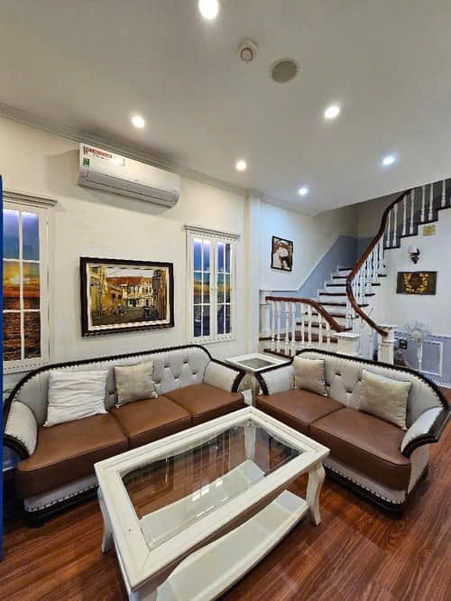 Sài Đồng,Long Biên lô góc ngõ thông ô tô gần Hồ điều hoà DT53m giá chỉ 9.5 tỷ