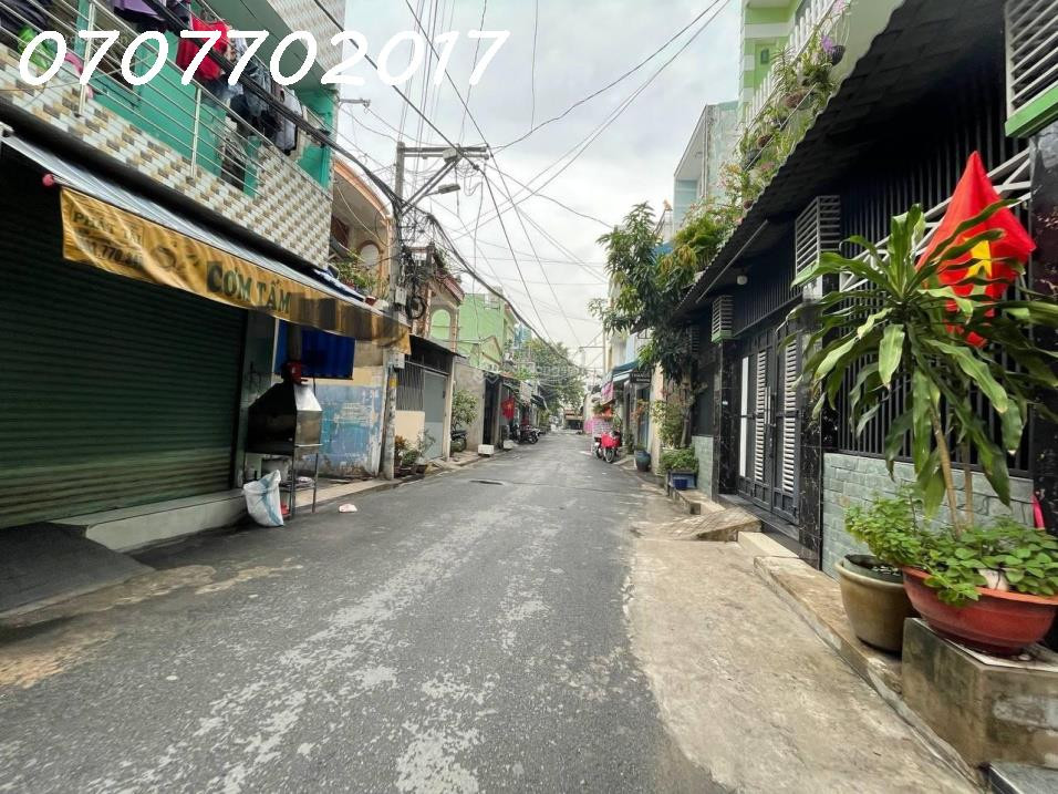 🏡 BÁN NHÀ 50M² – 3 TẦNG – HXH LÝ THÁNH TÔNG – 4PN – SỔ RIÊNG – 5.6 TỶ