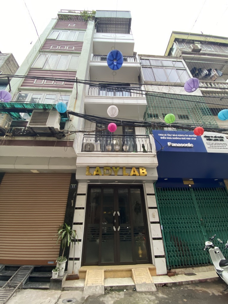 NHÀ ĐẸP MINH KHAI – 5 TẦNG 32M2 THANG MÁY – Ô TÔ ĐỖ CỬA – GIÁ CHỈ NHỈNH 14 TỶ