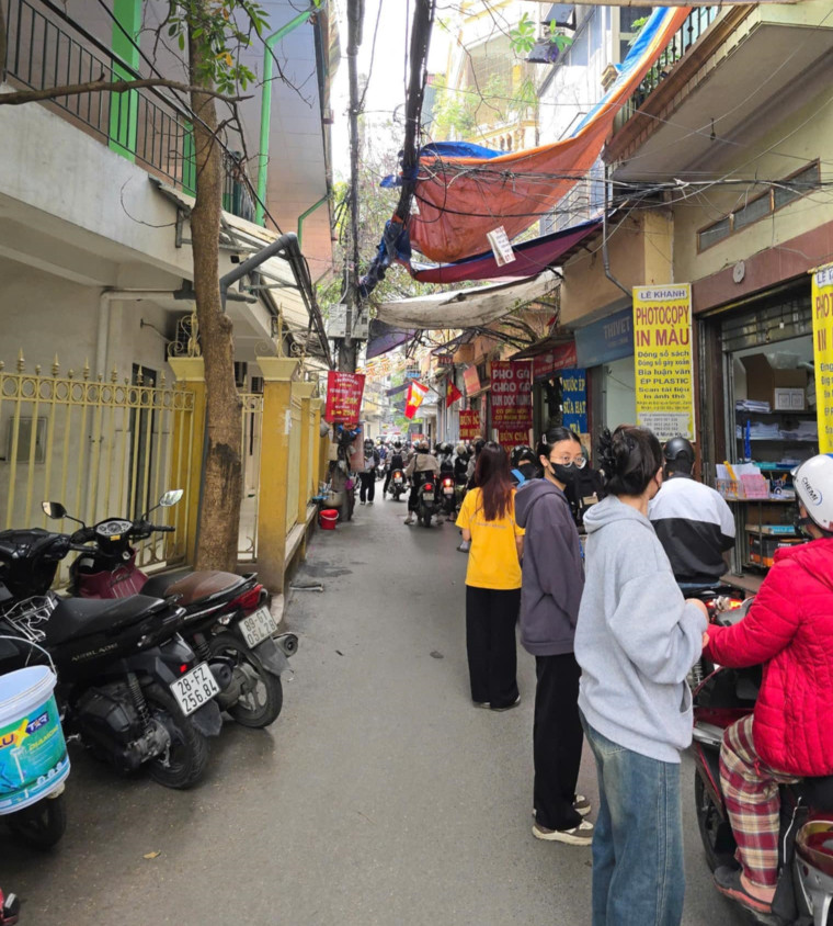 BÁN NHÀ MINH KHAI, HAI BÀ TRƯNG, SÁT TIME CITY, LÔ GÓC, VÀI BƯỚC RA Ô TÔ, SD 32M2, 6.2TỶ(CTL)