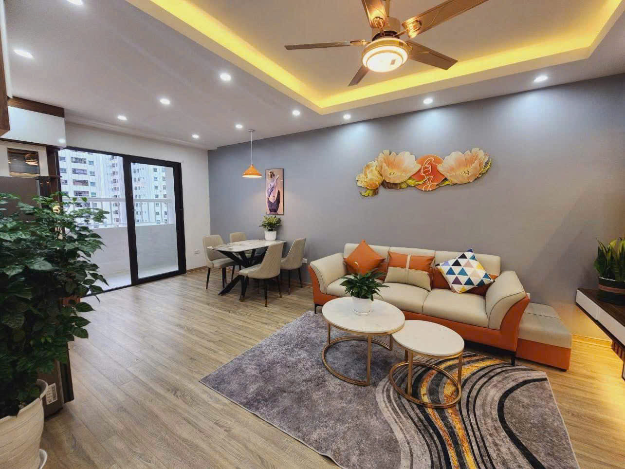 Bán căn hộ HH Linh Đàm, Hoàng Mai, 2 ngủ 56m2 giá chỉ nhỉnh 2 tỷ