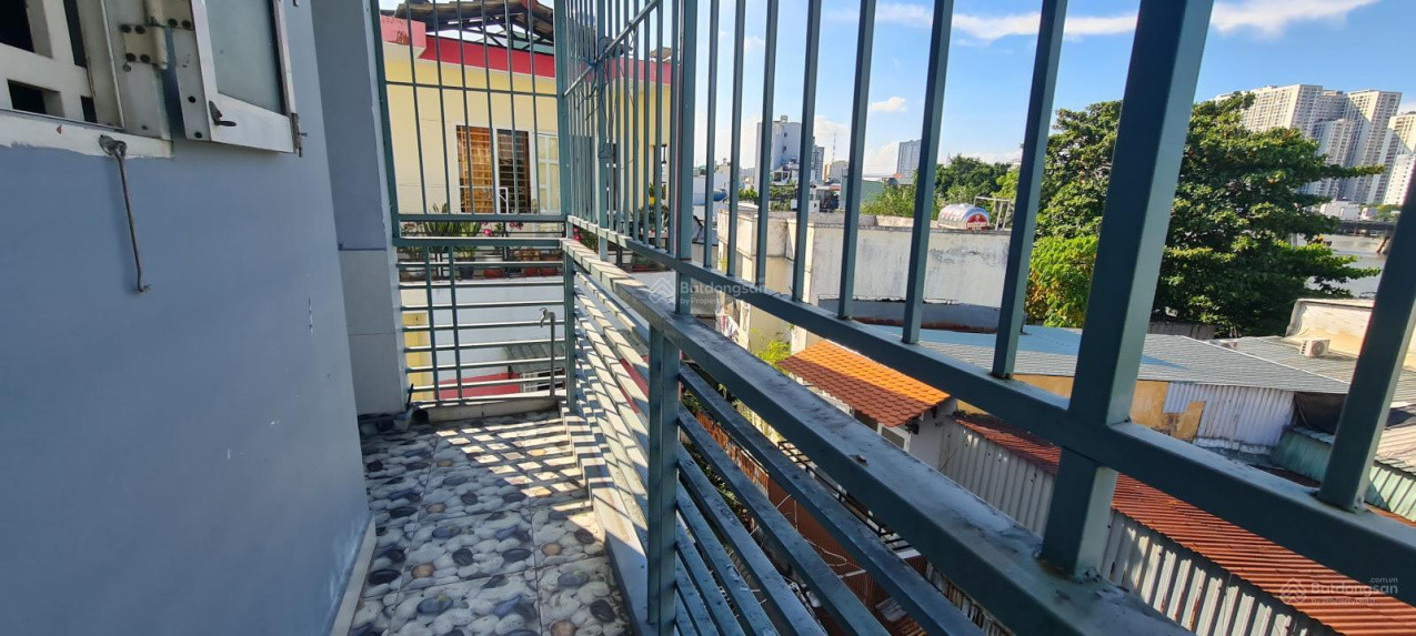 Bán nhà Dương Bá Trạc Quận 8 hẻm ba gac thông - 50m2, 3 tầng - 5PN - nhỉnh 4 tỷ. LH: 0939345129