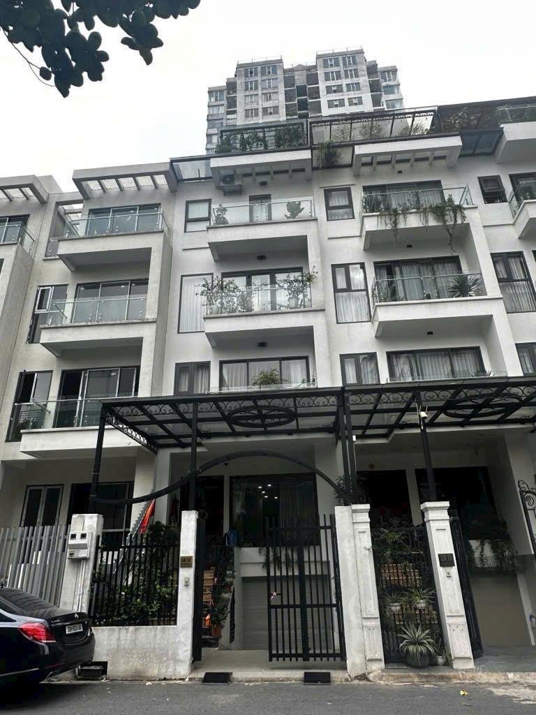 Bán liền kề VIP tại Hạ Đình - Q. Thanh Xuân - 5 tầng - giá chỉ hơn 29 tỷ