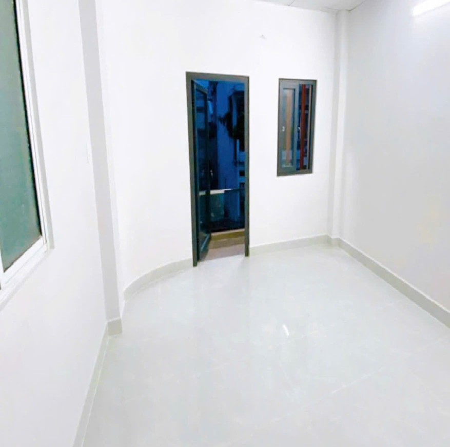 Bán nhà QUẬN 10 - hẻm Ô tô Cách Mạng Tháng Tám - 3.9 x 11 m - Giá 8.9 tỷ