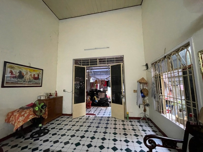 ♣ Nhà gần MT Thanh Hải, Hải Châu, sát Nguyễn Tất Thành, 410m2, ngang 7m, cho thuê 25tr/th, giá ~32tr/m2