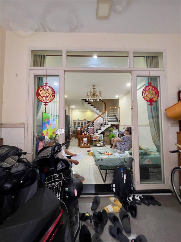Bán gấp nhà  Thống Nhất giá 5.15 tỷ Gò Vấp Hồ Chí Minh - 🔥Hàng hiếm Diện tích to giá bao thơm ngay TT siêu thị Lotter - nhà 1 mặt hẻm đẹp không tì vết 
Hẻm yên tĩnh chỉ 5 căn nhà