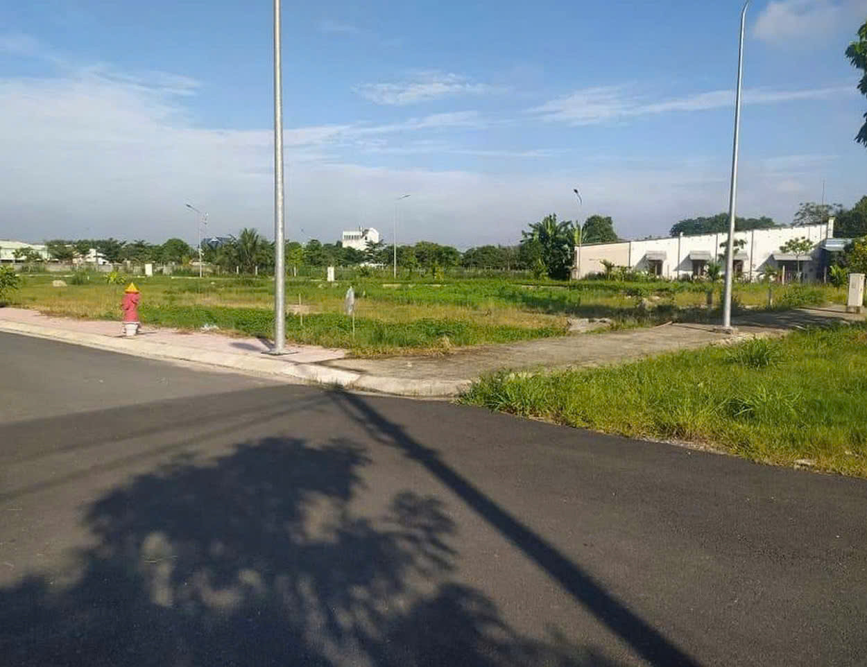 BÁN ĐẤT ĐẸP TÂN THÔNG HỘI - 1.1 TỶ - SHR - THỔ CƯ 100% - XÂY DỰNG TỰ DO!