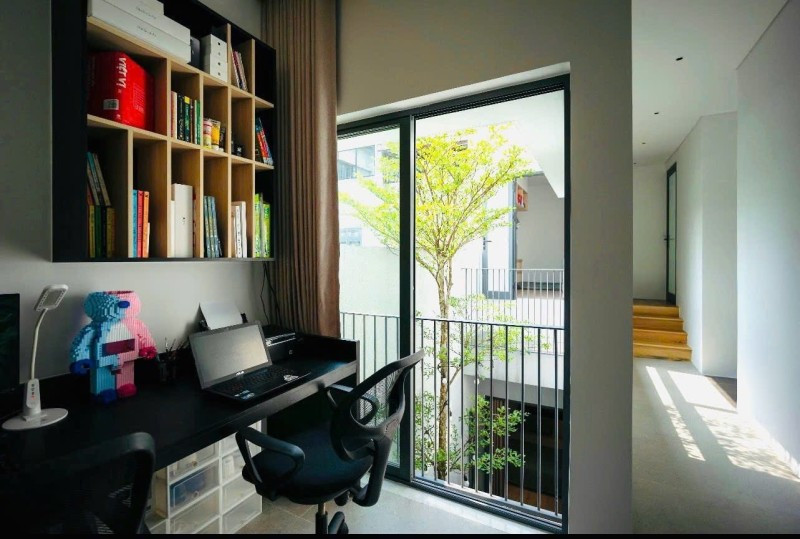 ♣ Mặt Tiền đường 10.5m Thành Thái, sát Nguyễn Hữu Thọ, 100m2, Kiến Trúc Cực ĐẸP, 6.x tỷ
