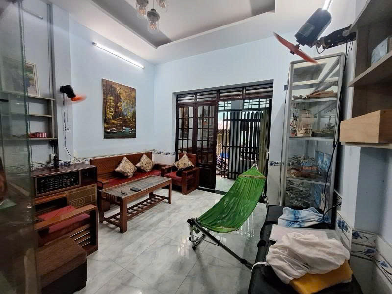 Bán nhà 44m², 2PN, 2WC, Q.9, 1.999  tỷ, sổ đỏ