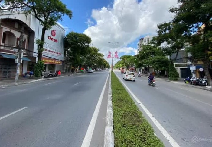 Bán Lô Đất Mặt Đường Trường Chinh – Trung Tâm Hải Phòng, Vị Trí Kinh Doanh Cực Đẹp. Diện Tích 115m² + 70m² Lưu Không