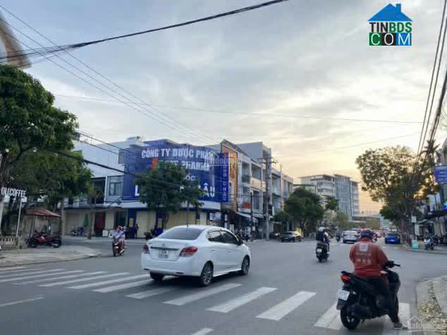 🏢 "KHÔNG THỂ TIN NỔI! NHÀ MẶT TIỀN PHAN ĐĂNG LƯU - 119M² "VÀNG" KINH DOANH, CHỈ 11.5 TỶ - DEAL SỐC NĂM!" 💥