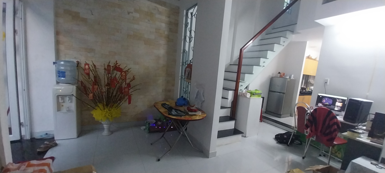 ♣ Nhà KiệtThái Thị Bôi, Ô tô đậu 50m, 67m2 + sân ngoài sổ 20m2, lửng đúc cứng, sạch đẹp 2.65  tỷ