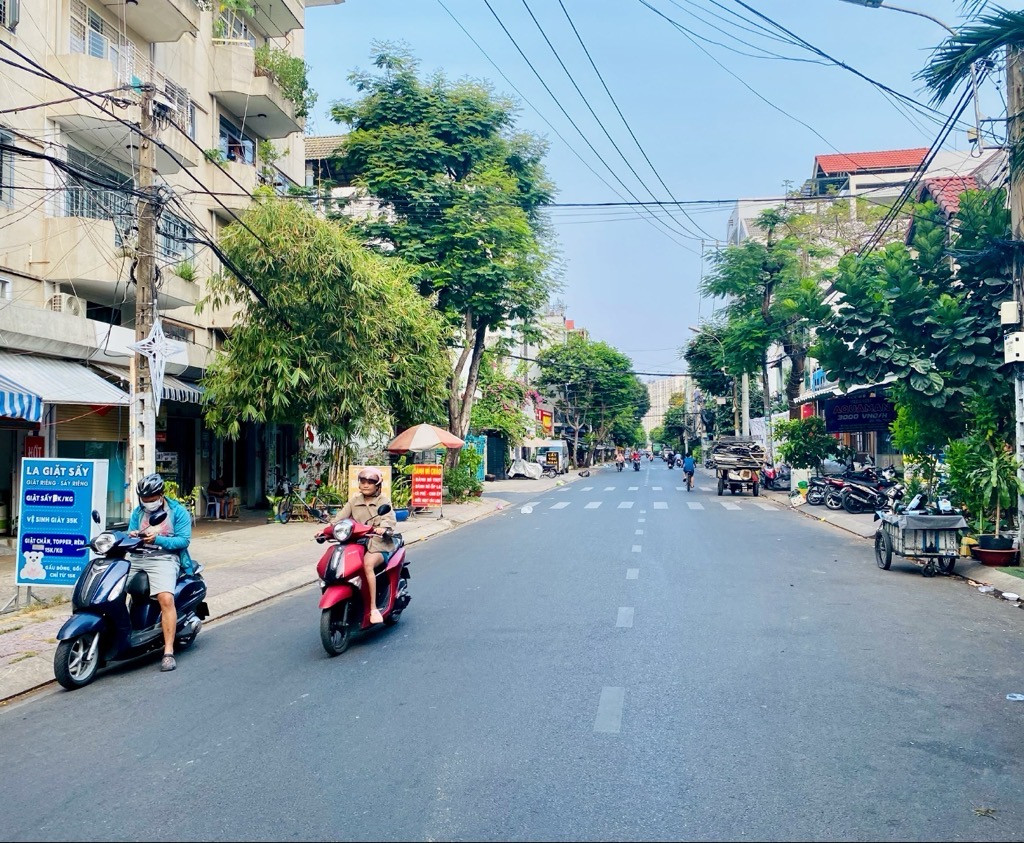 SÁT MẶT TIỀN THỐNG NHẤT •DTCN 34m2 •CHỈ NHỈNH 2 TỶ