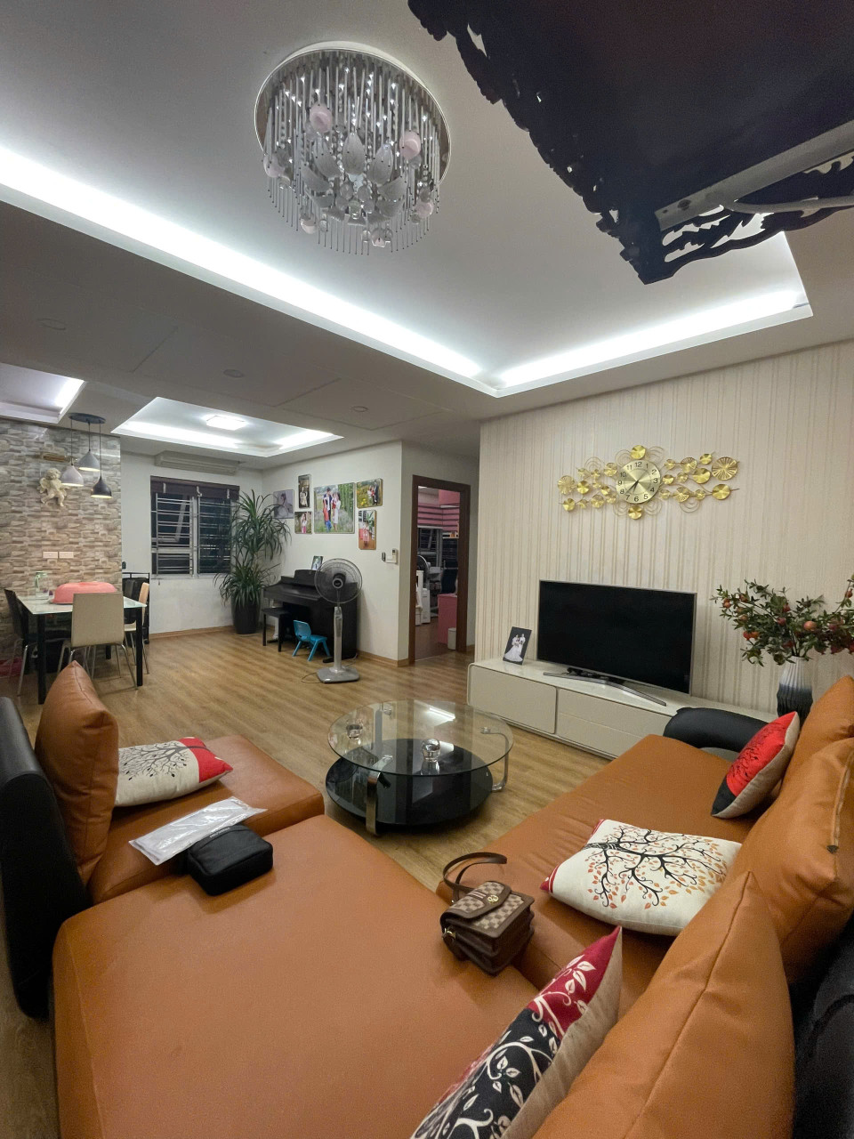 BÁN CĂN HỘ ĐẸP FULL ĐỒ TẠI KHU ĐÔ THỊ MỚI TRUNG VĂN - NAM TỪ LIÊM