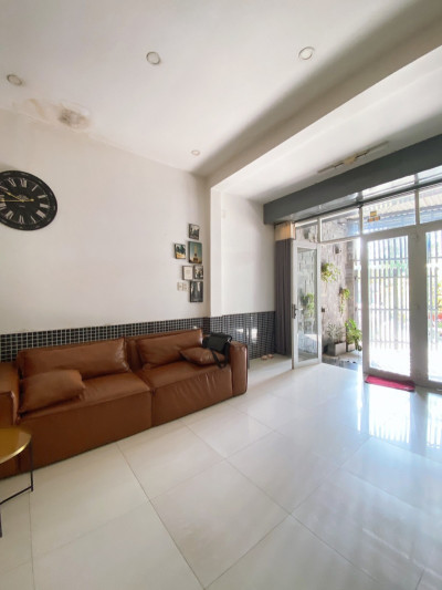 Bán nhà mặt phố Linh Đông, Thủ Đức, 95m², 6.1 tỷ, sổ hồng
