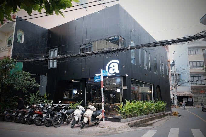 Chính Chủ Bán Mặt Tiền 1, P.8, Q.11. Dt: (7.4 X 15m), Giá Chỉ 19 Tỷ. Tell: O911.16O.692