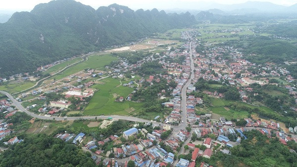 Cả Tỉnh chung tay hỗ trợ dự án quy hoạch huyện Định Hóa đạt chuẩn nông thôn mới
